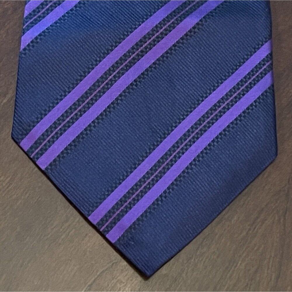 Andre Valetino Blue Purple 100% Silk Men’s Neck Tie Made In USA